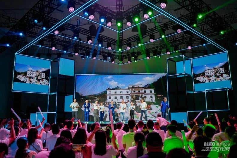 上汽大众第2700万辆汽车下线 | 感恩一路有你 让大众更出众