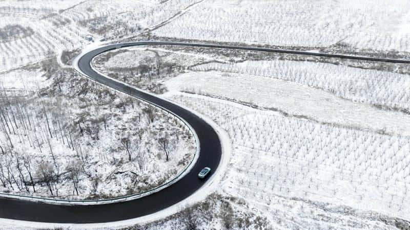 阿维塔“智驾驭冰雪”,极限挑战“专业户”再创纪录