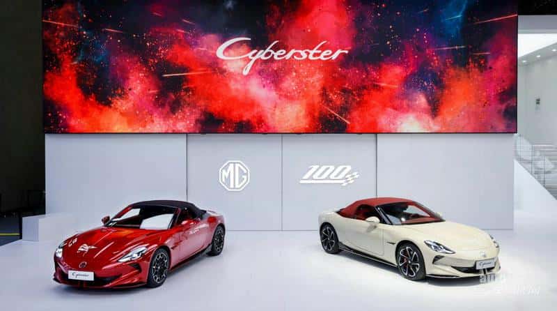 上汽乘用车2023全年销售98.6万辆、新能源销售35.8辆,新赛道发展提速