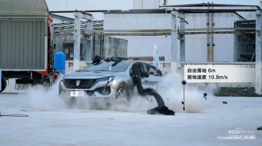 法式惊喜一一呈现:“享”包牌包税包保险 “看”网红达人直播 “探”宝藏生活