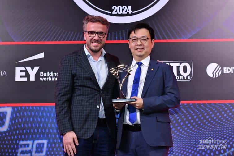 比亚迪海豚荣膺2024年《AutoEsporte》年度汽车大奖