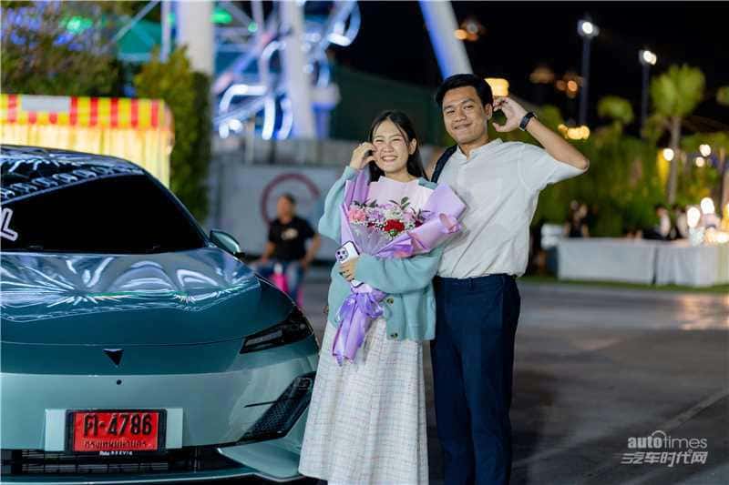 长安汽车泰国深蓝品牌首批用户交车现场抢先看